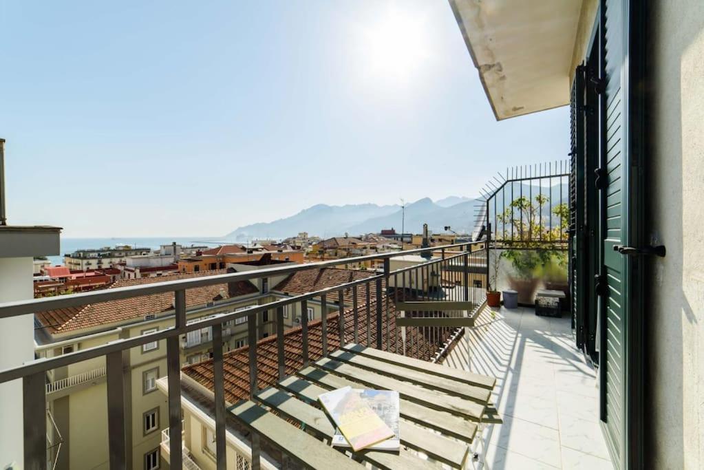 Casa Vivi Appartement Salerno Buitenkant foto