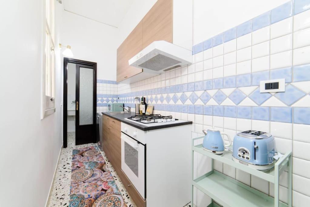Casa Vivi Appartement Salerno Buitenkant foto